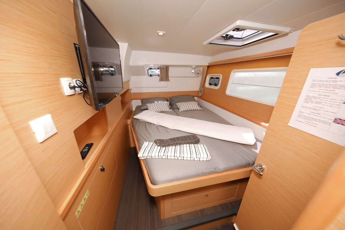 Lagoon 400 S2 Scirocco