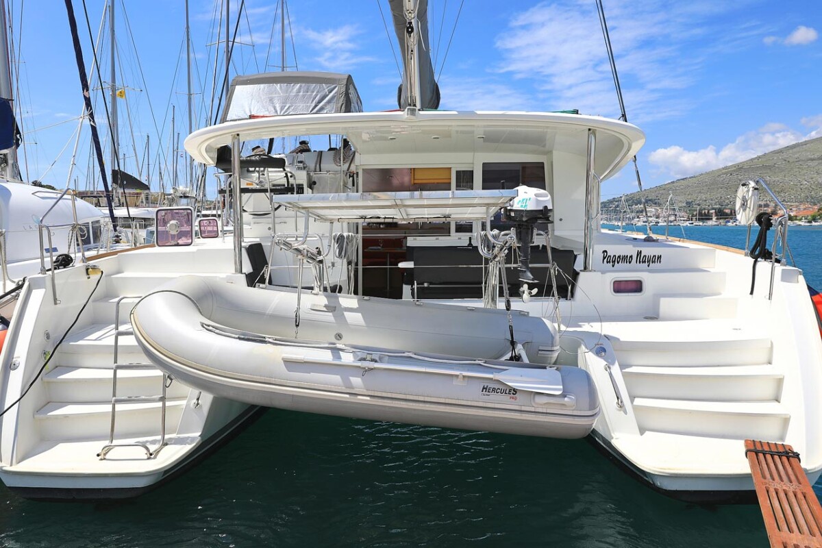 Lagoon 400 Pagomo nayan