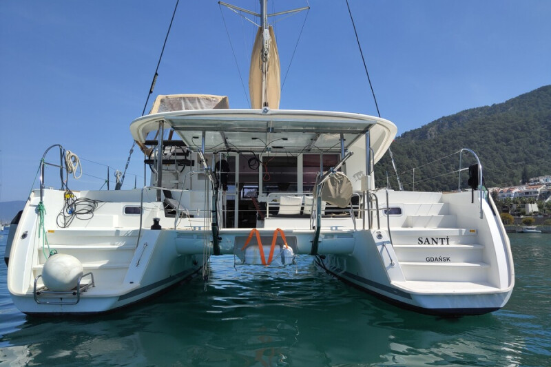 Lagoon 400 Santi