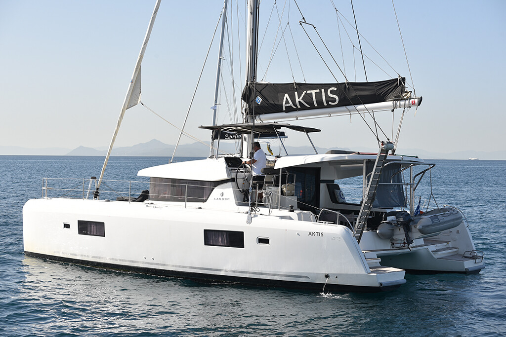 Lagoon 42 Aktis