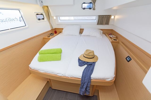 Lagoon 42 Wind Whisper