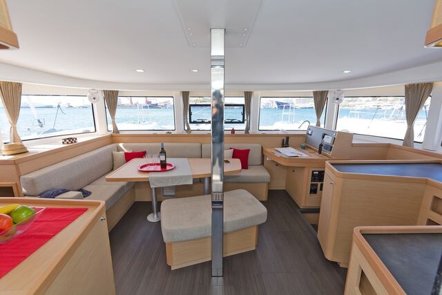 Lagoon 42 Wind Whisper