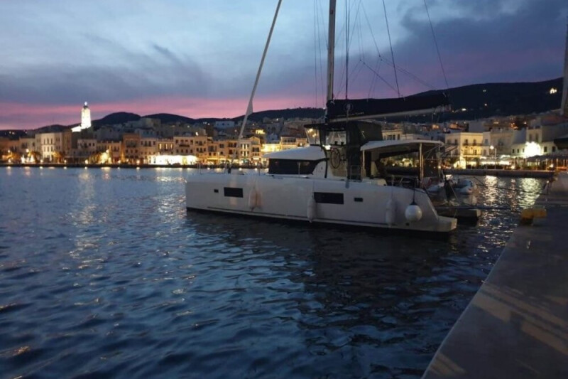 Lagoon 42  All In