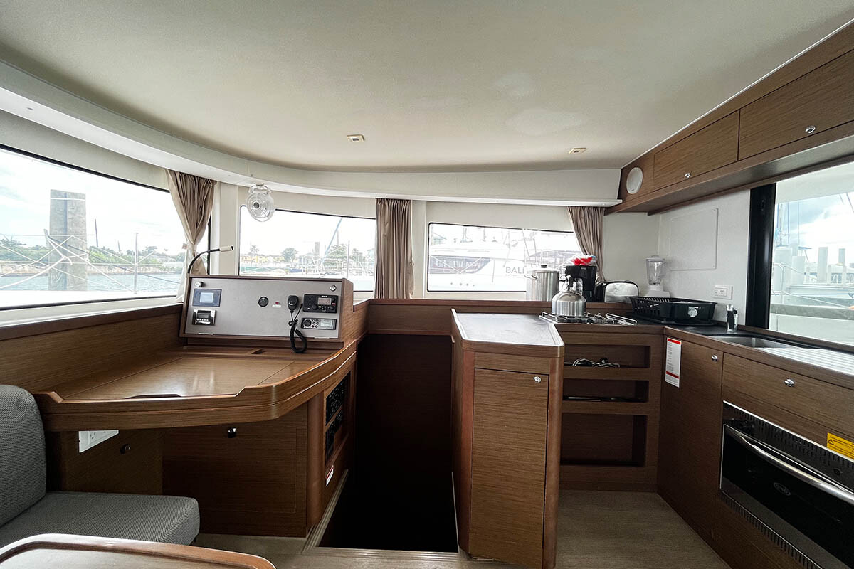 Lagoon 42 Belight