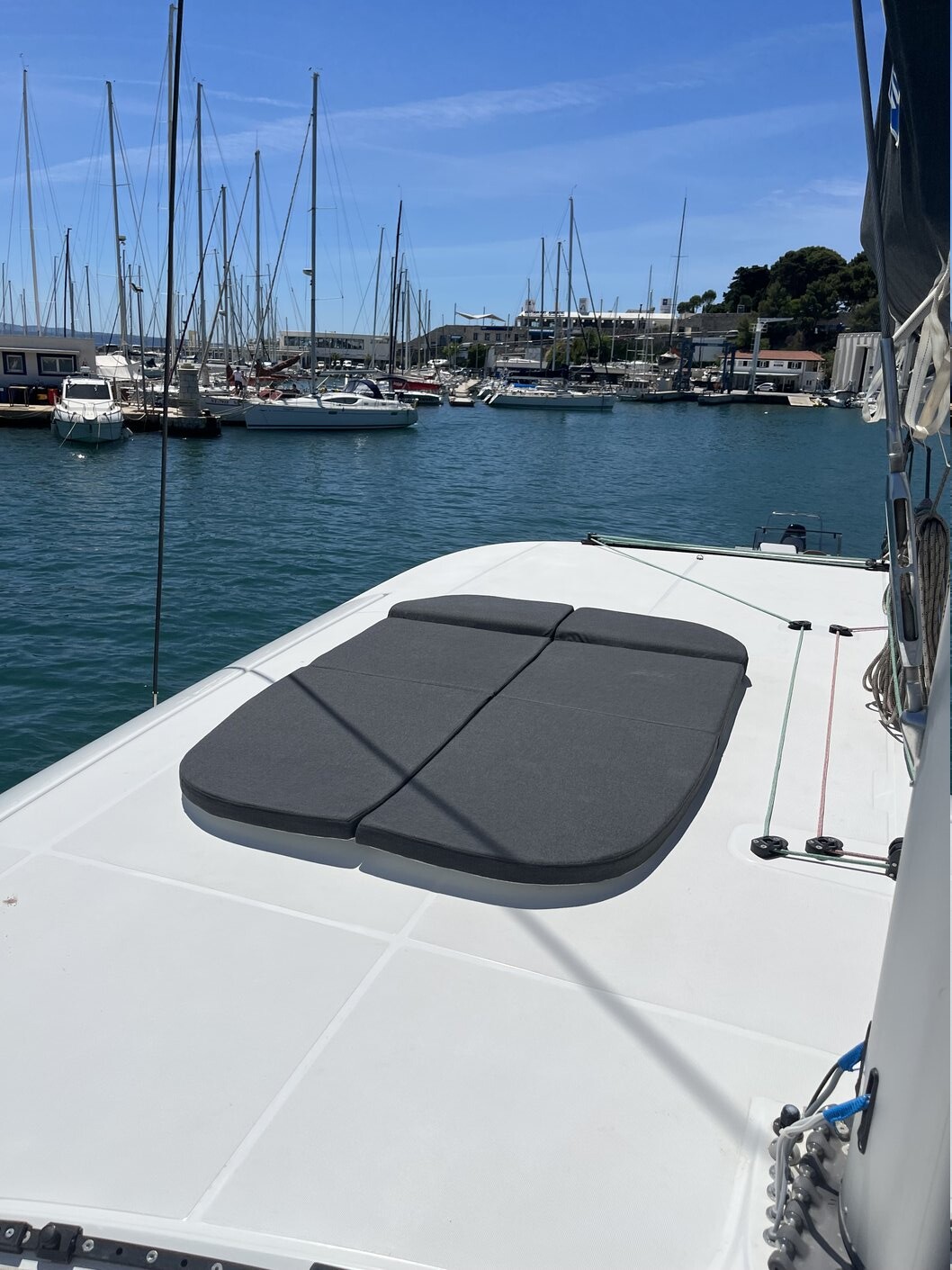 Lagoon 42 Luminor