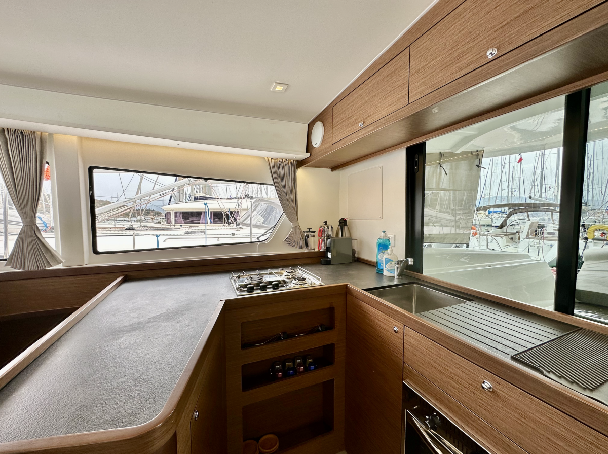 Lagoon 42 Sail Arcturus