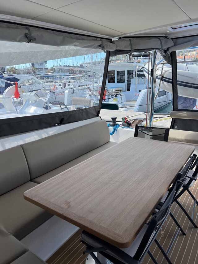 Lagoon 42 Adventure