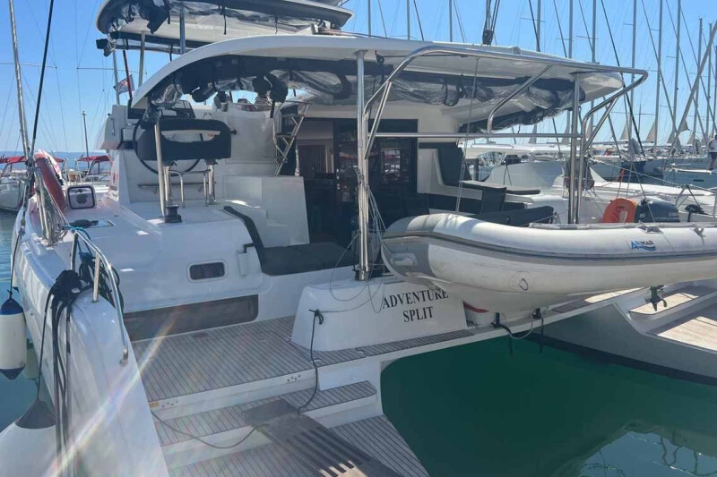 Lagoon 42 Adventure