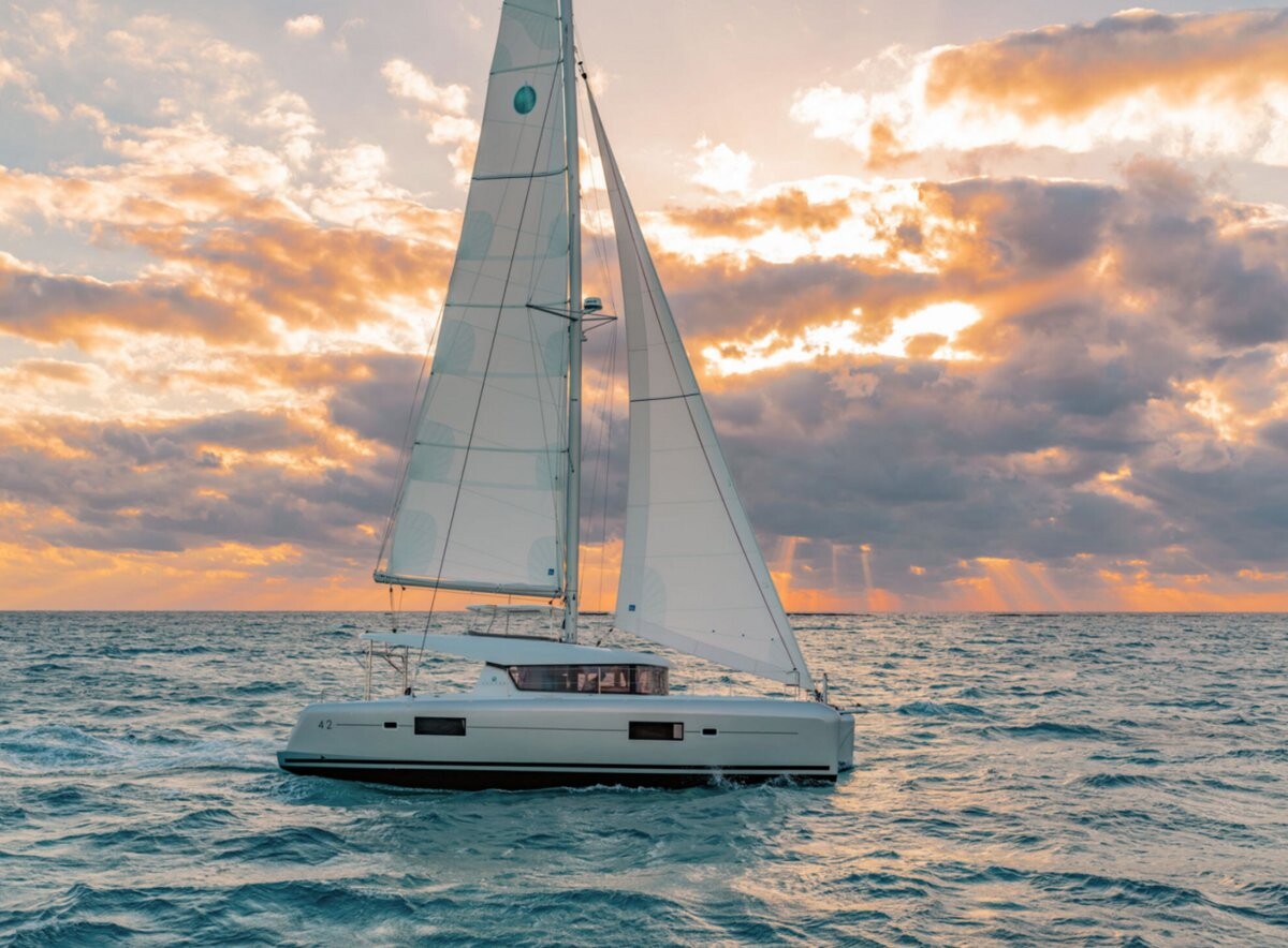 Lagoon 42 