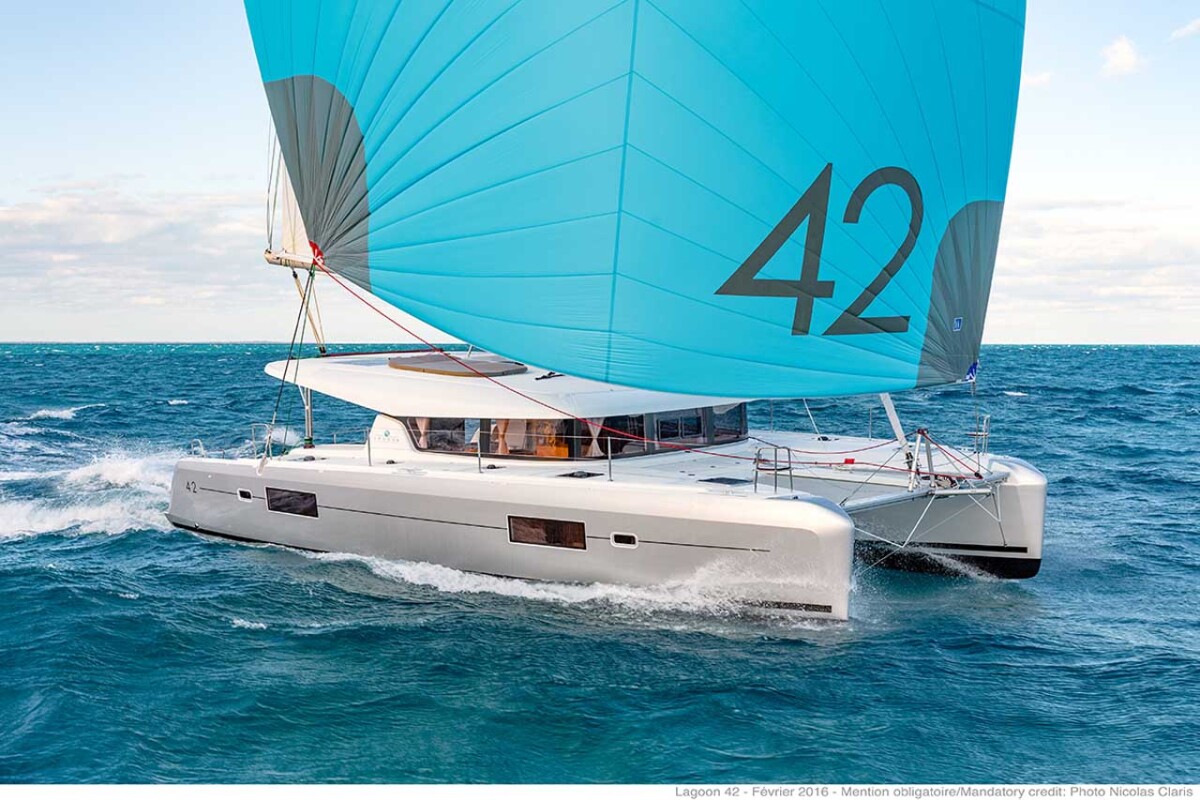 Lagoon 42 Solaris