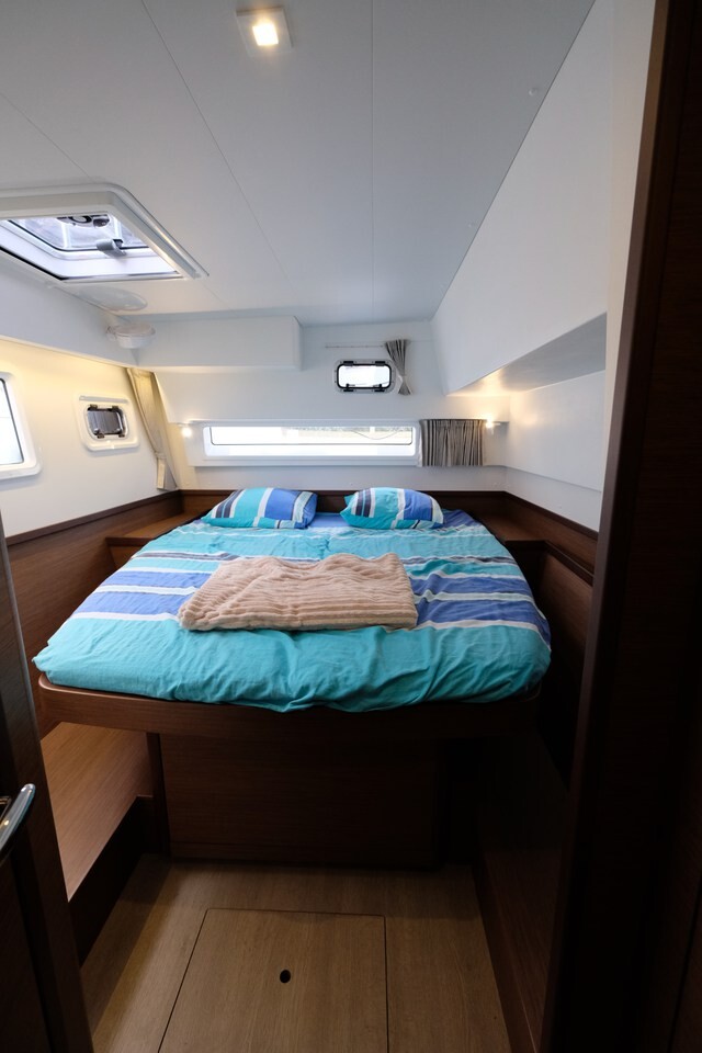 Lagoon 42 White Chadal