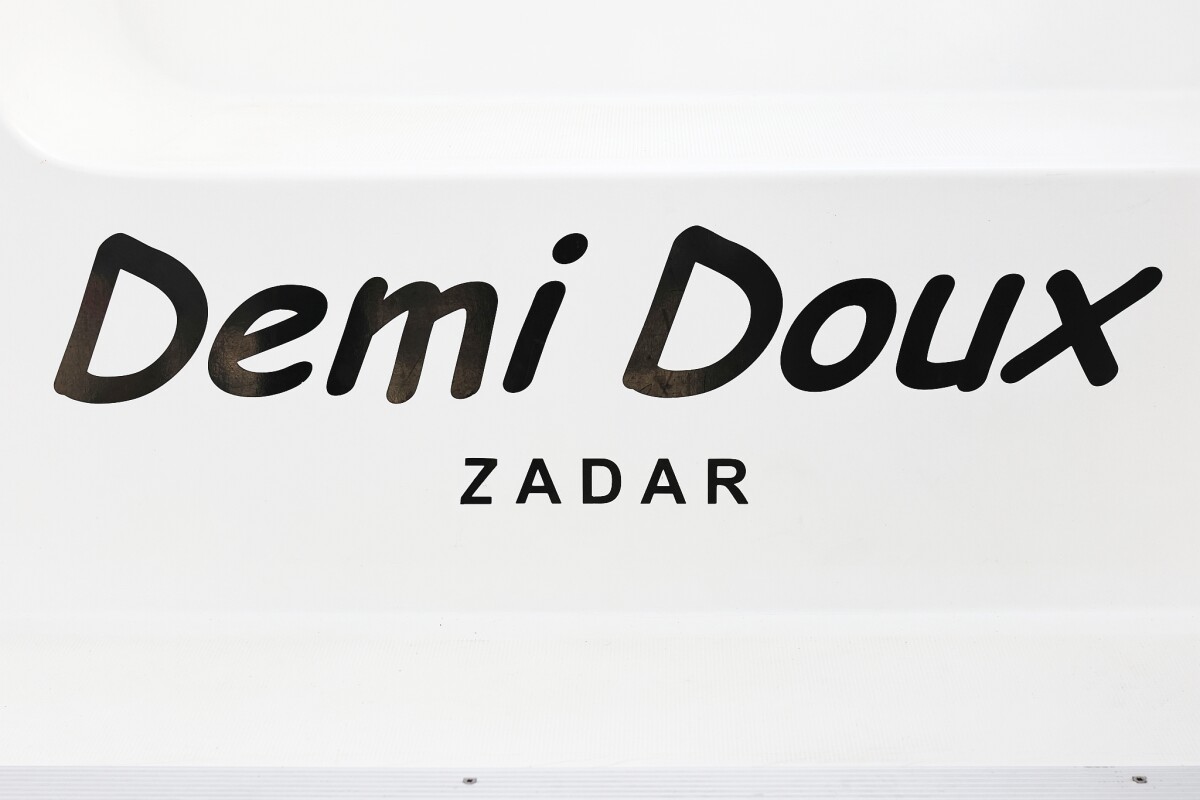 Lagoon 42 Demi Doux