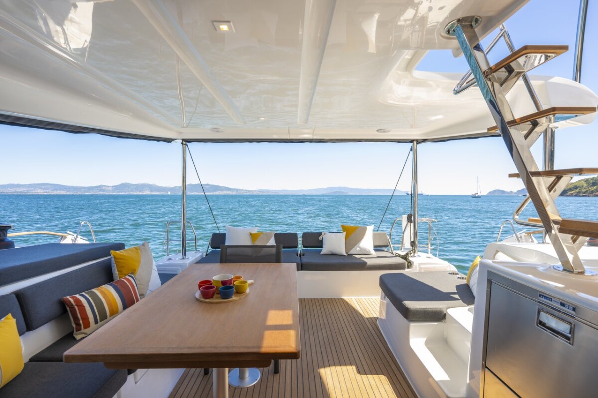 Lagoon 43 Cloud Dancer 2
