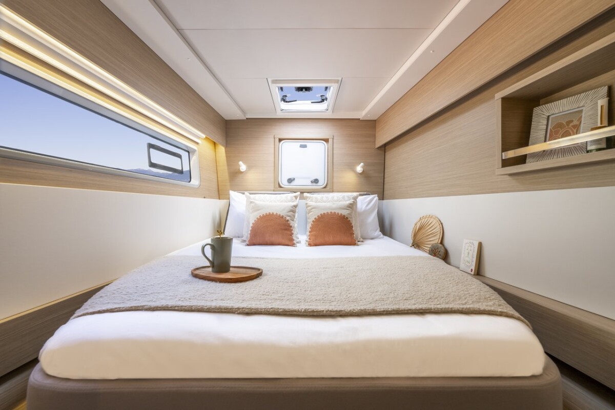 Lagoon 43 Cloud Dancer 2