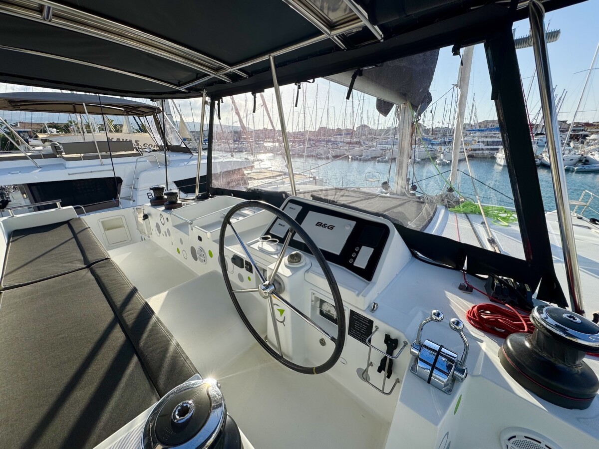 Lagoon 450 F EmoSEAon