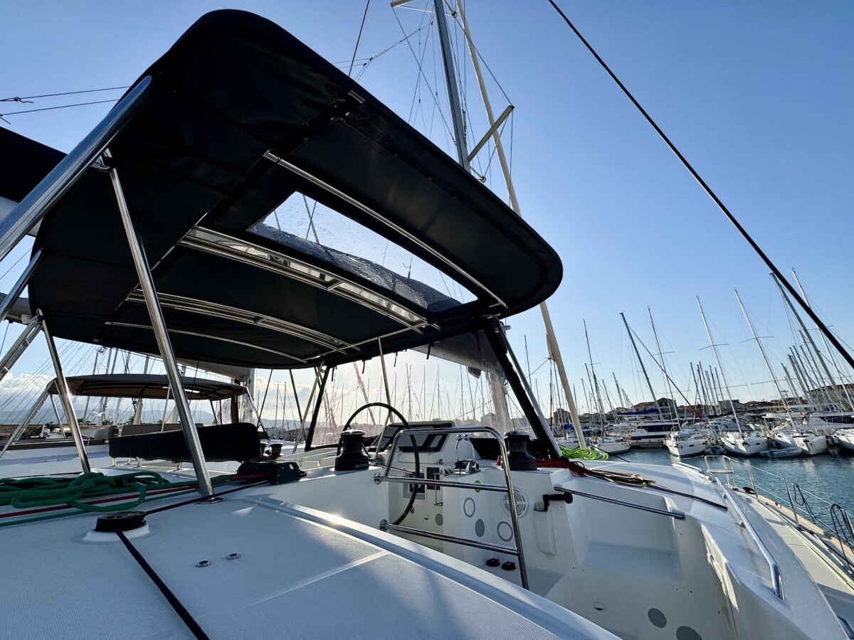 Lagoon 450 F EmoSEAon