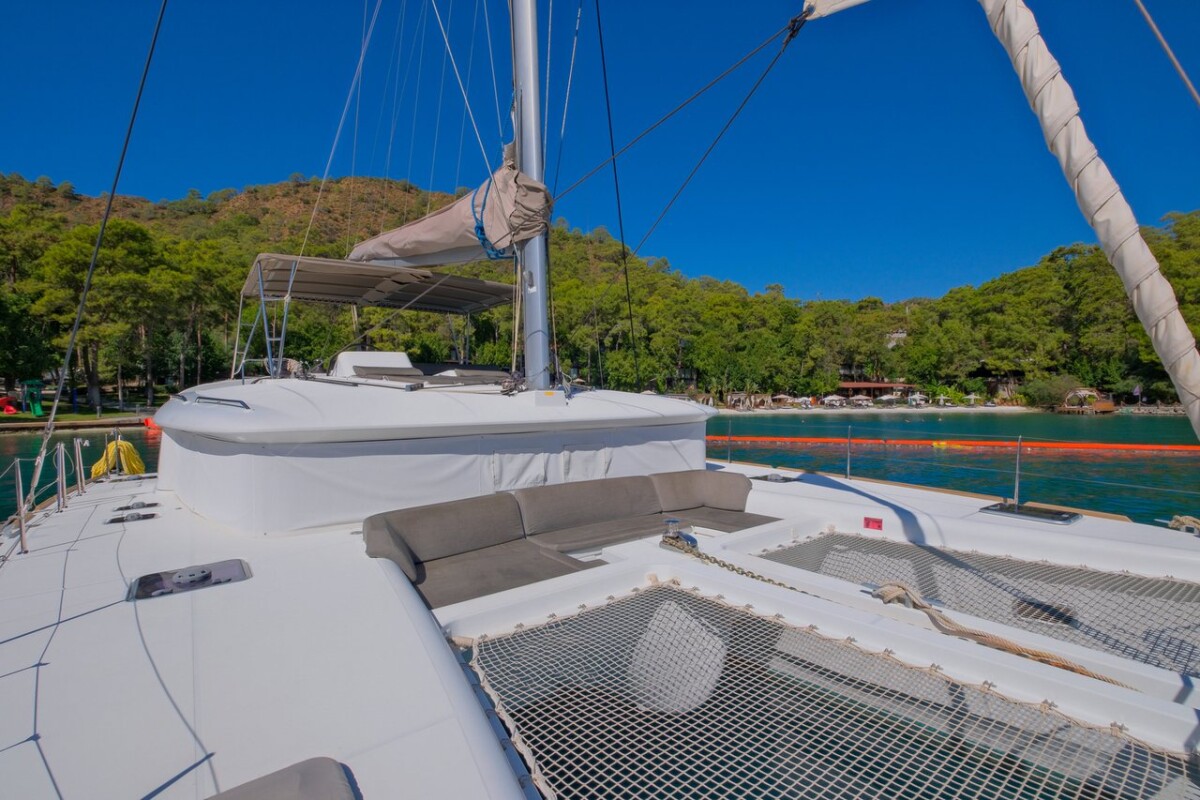 Lagoon 450 F Kokopelli