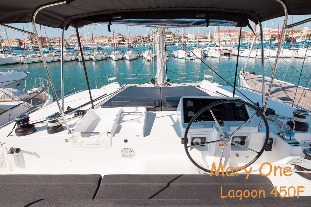 Lagoon 450 F Mary One