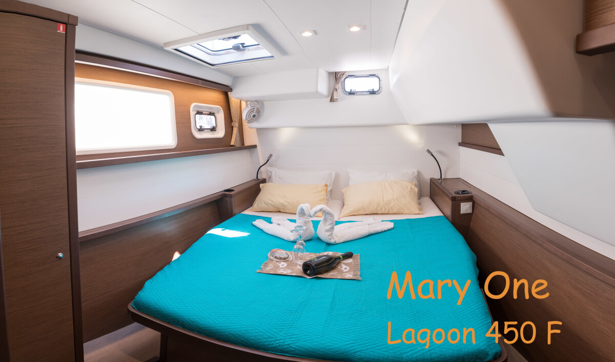 Lagoon 450 F Mary One