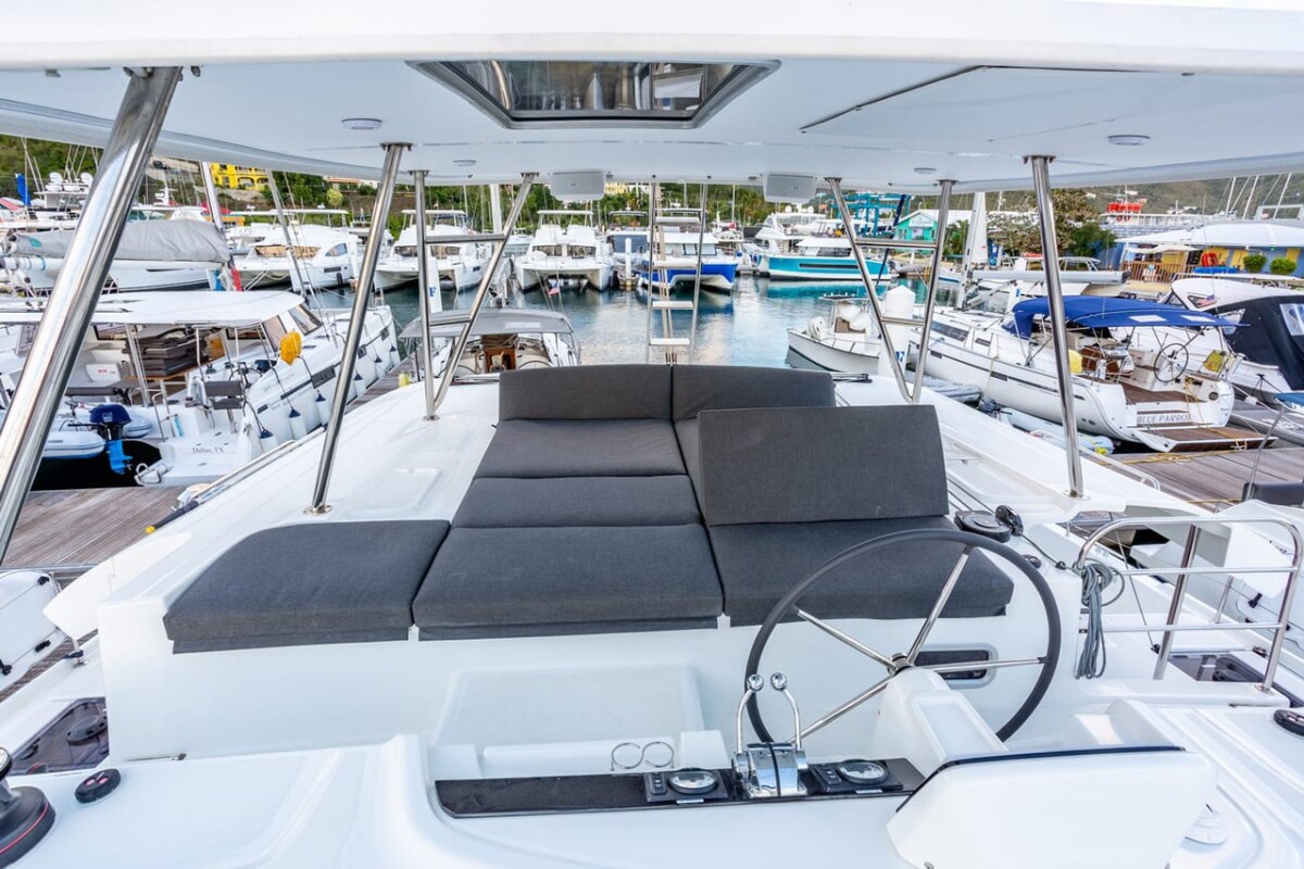 Lagoon 46 OW Clearlake III