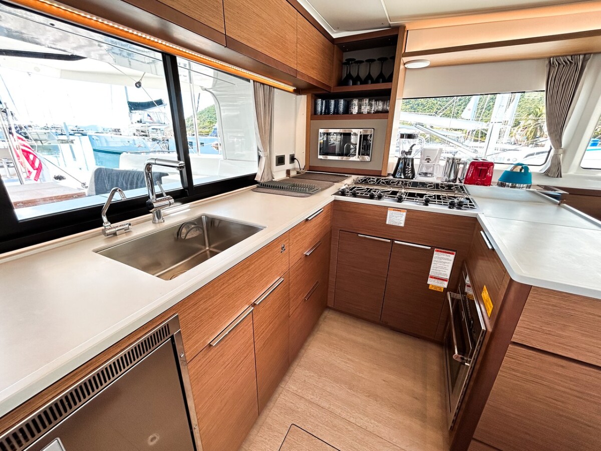 Lagoon 46 OW Clearlake III