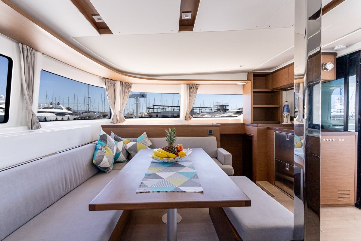 Lagoon 46 Velvet Breeze