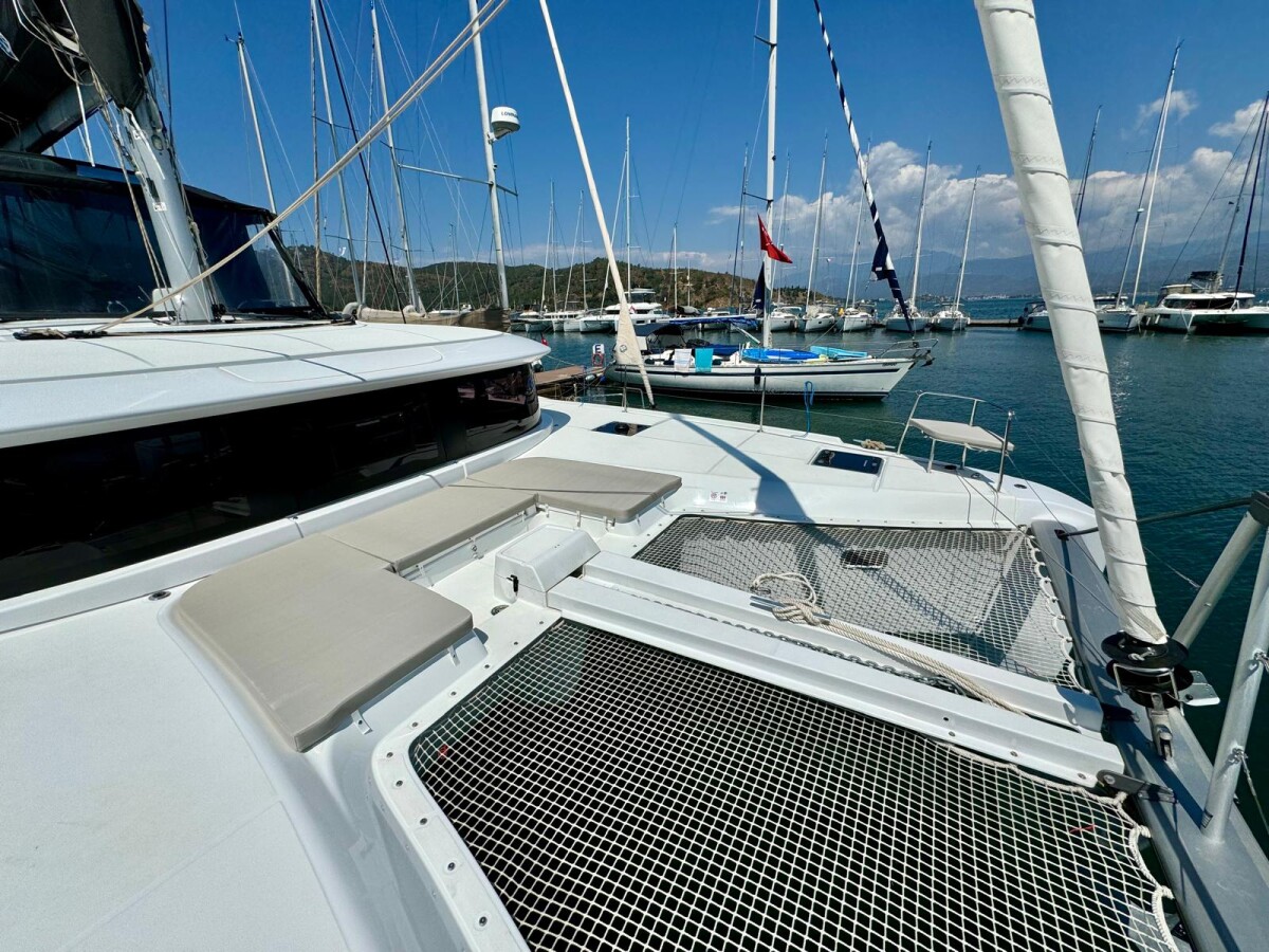 Lagoon 46 Sail Andromeda