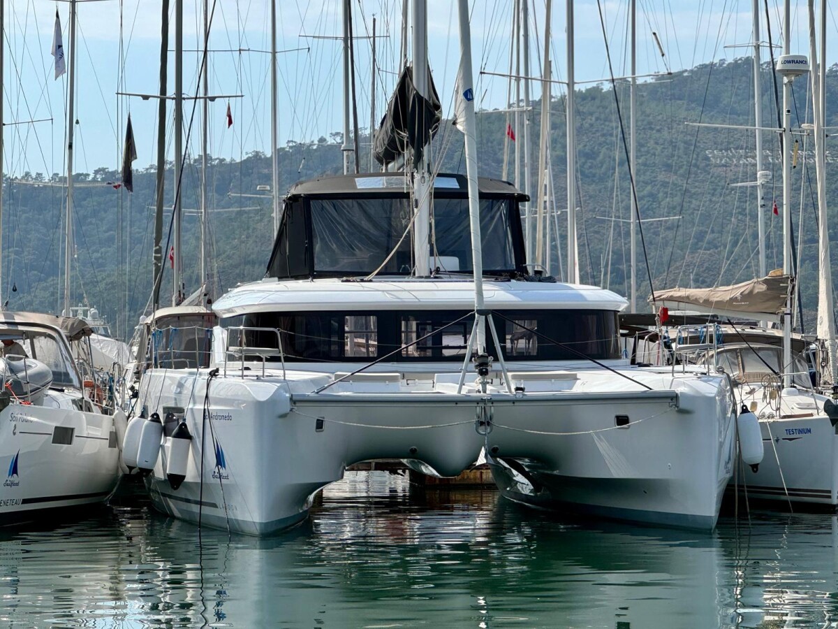 Lagoon 46 Sail Andromeda