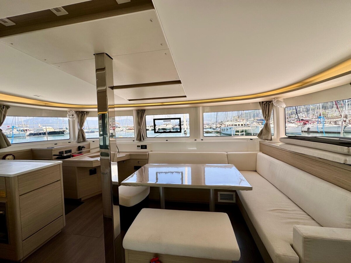 Lagoon 46 Sail Andromeda