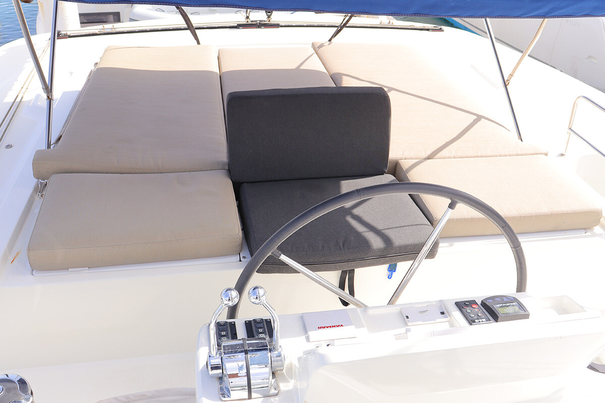 Lagoon 50 Skye