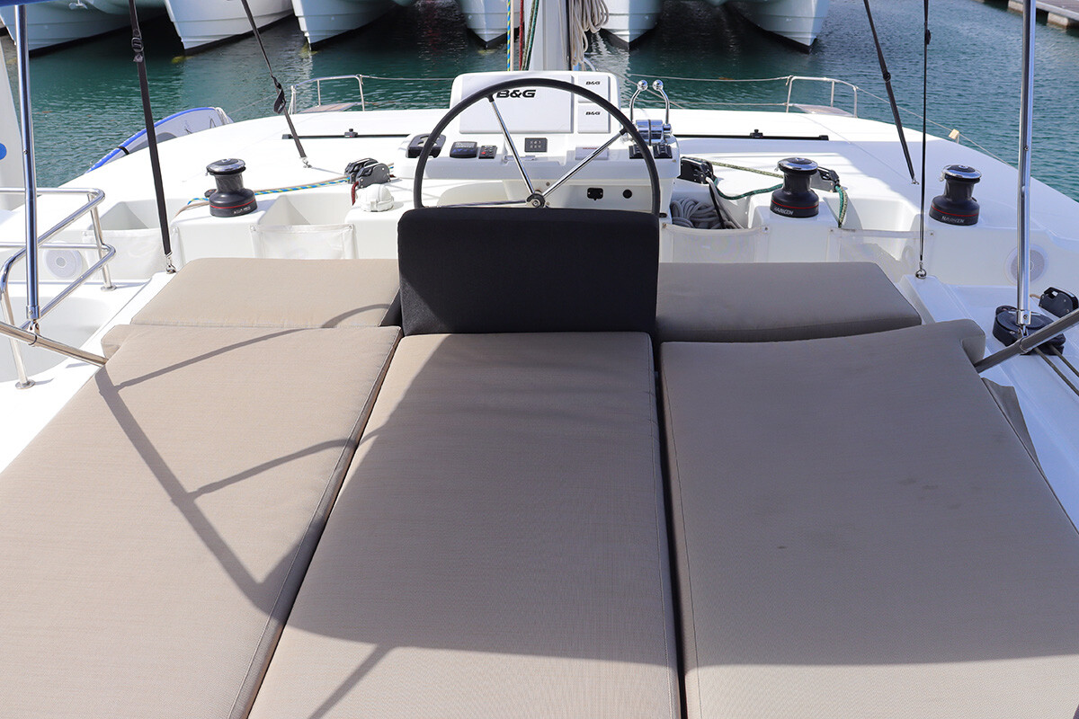 Lagoon 50 Skye
