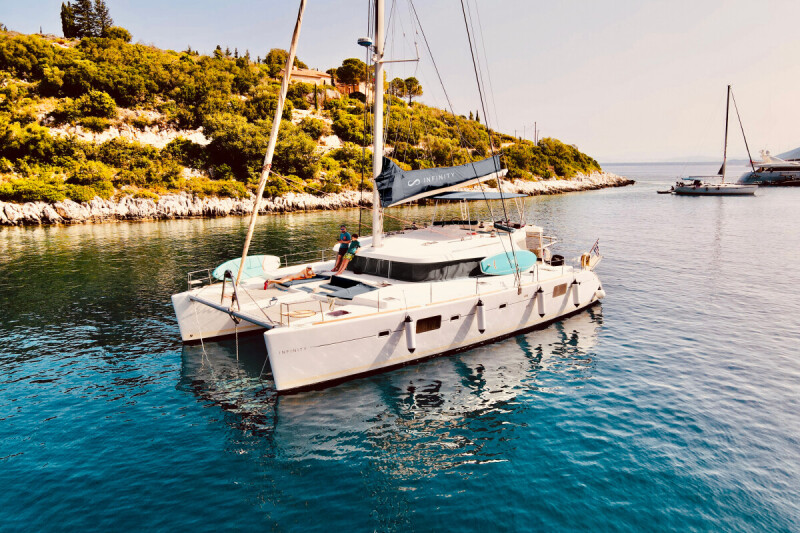 Lagoon 500 Infinity
