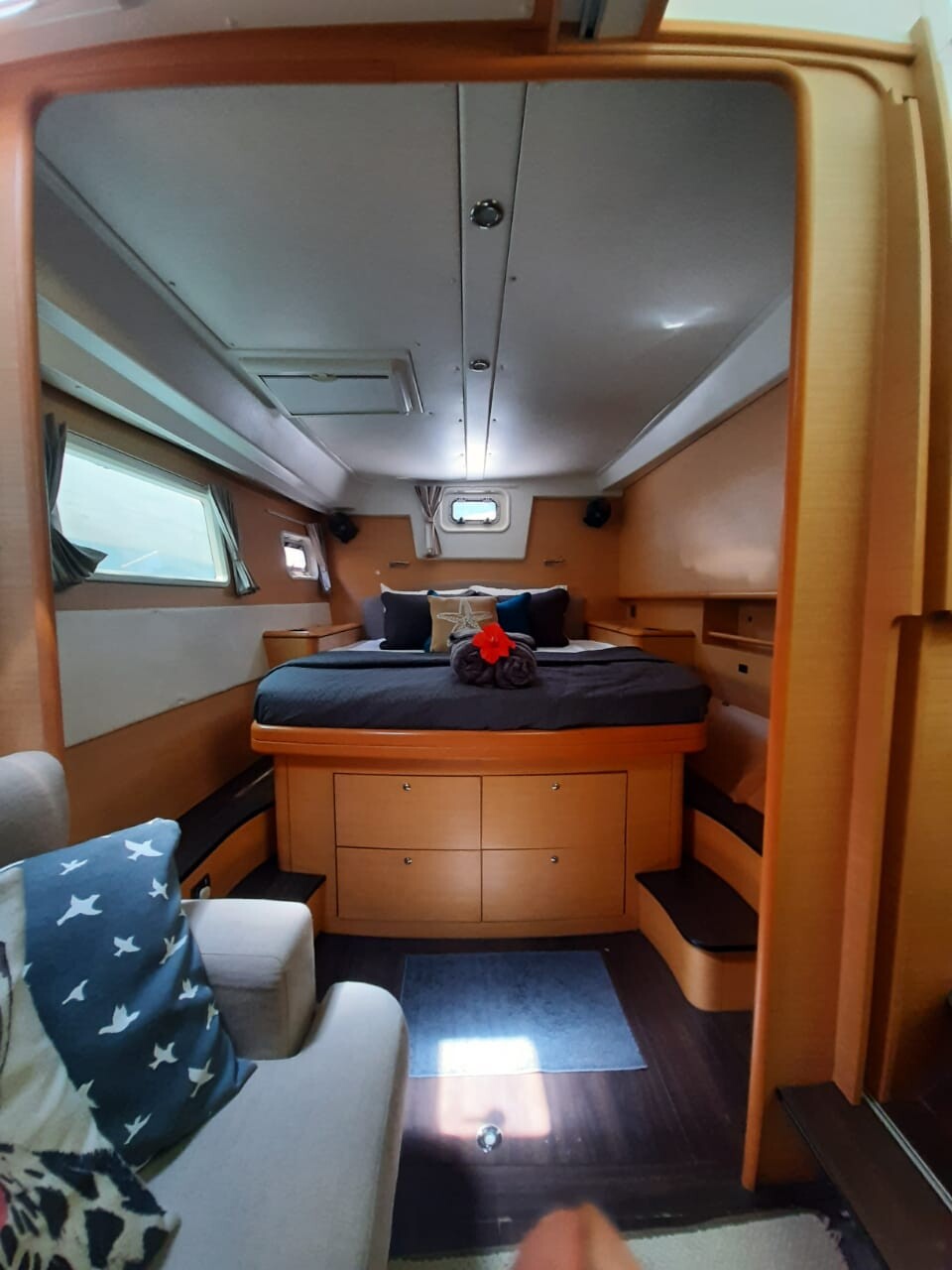 Lagoon 500 Sand Star