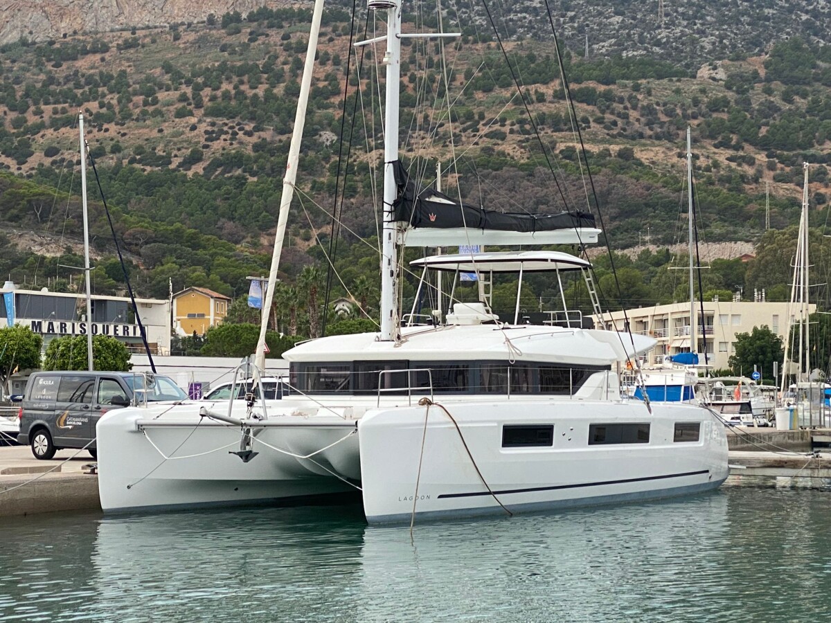 Lagoon 51 OW Moondance
