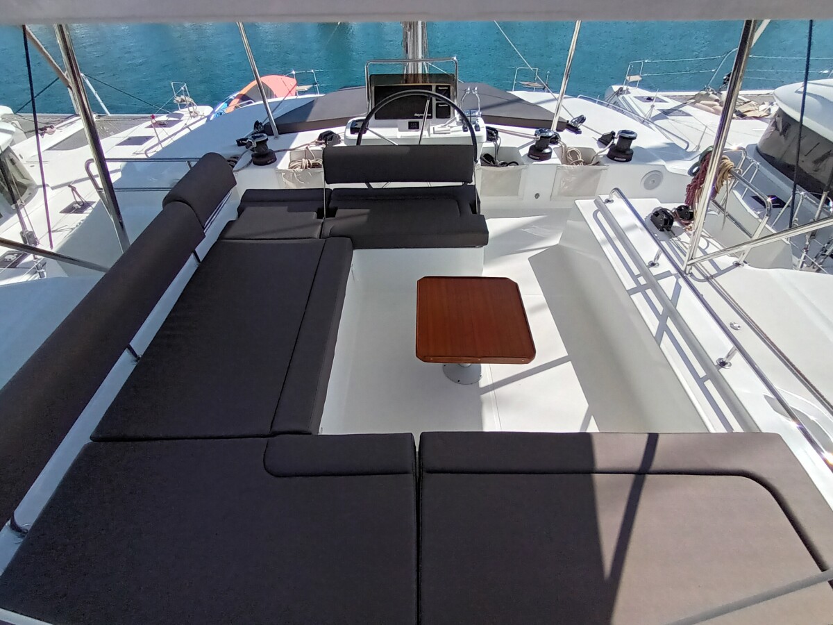 Lagoon 51 Kentavros
