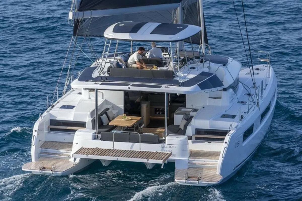 Lagoon 51 Athena Blu