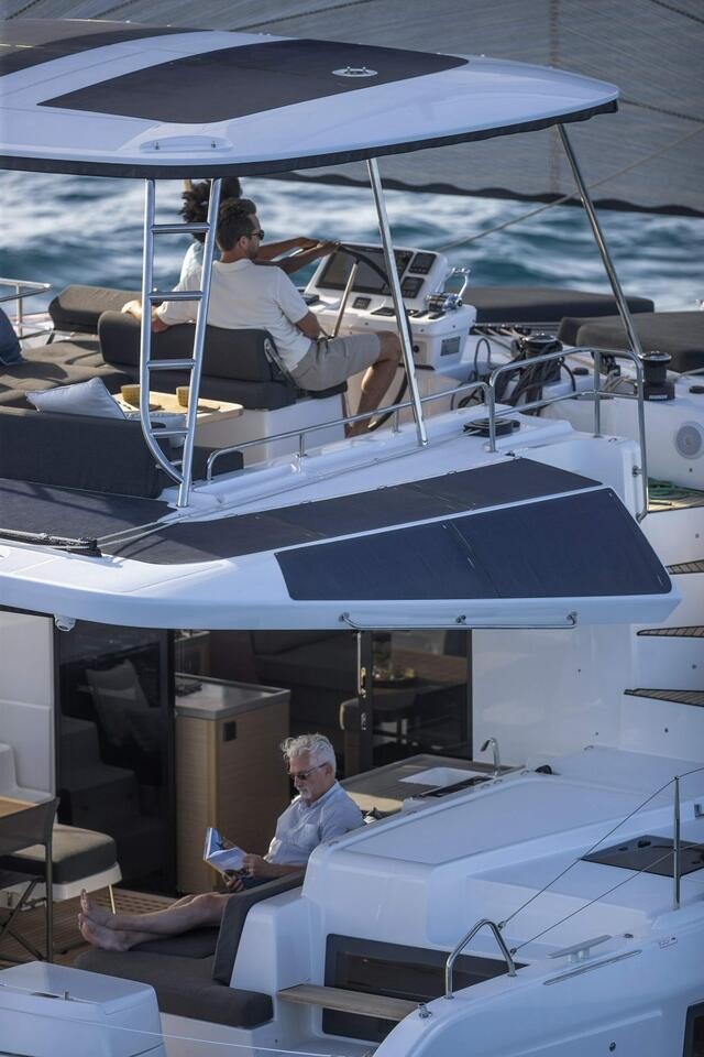 Lagoon 51 Athena Blu