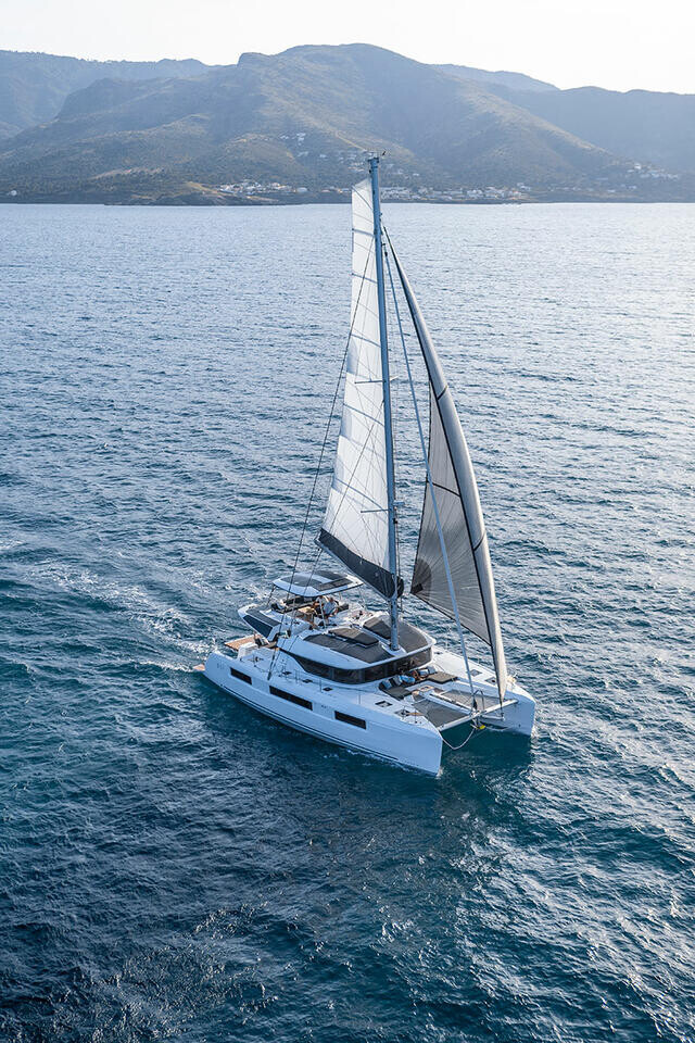 Lagoon 51 Athena Blu