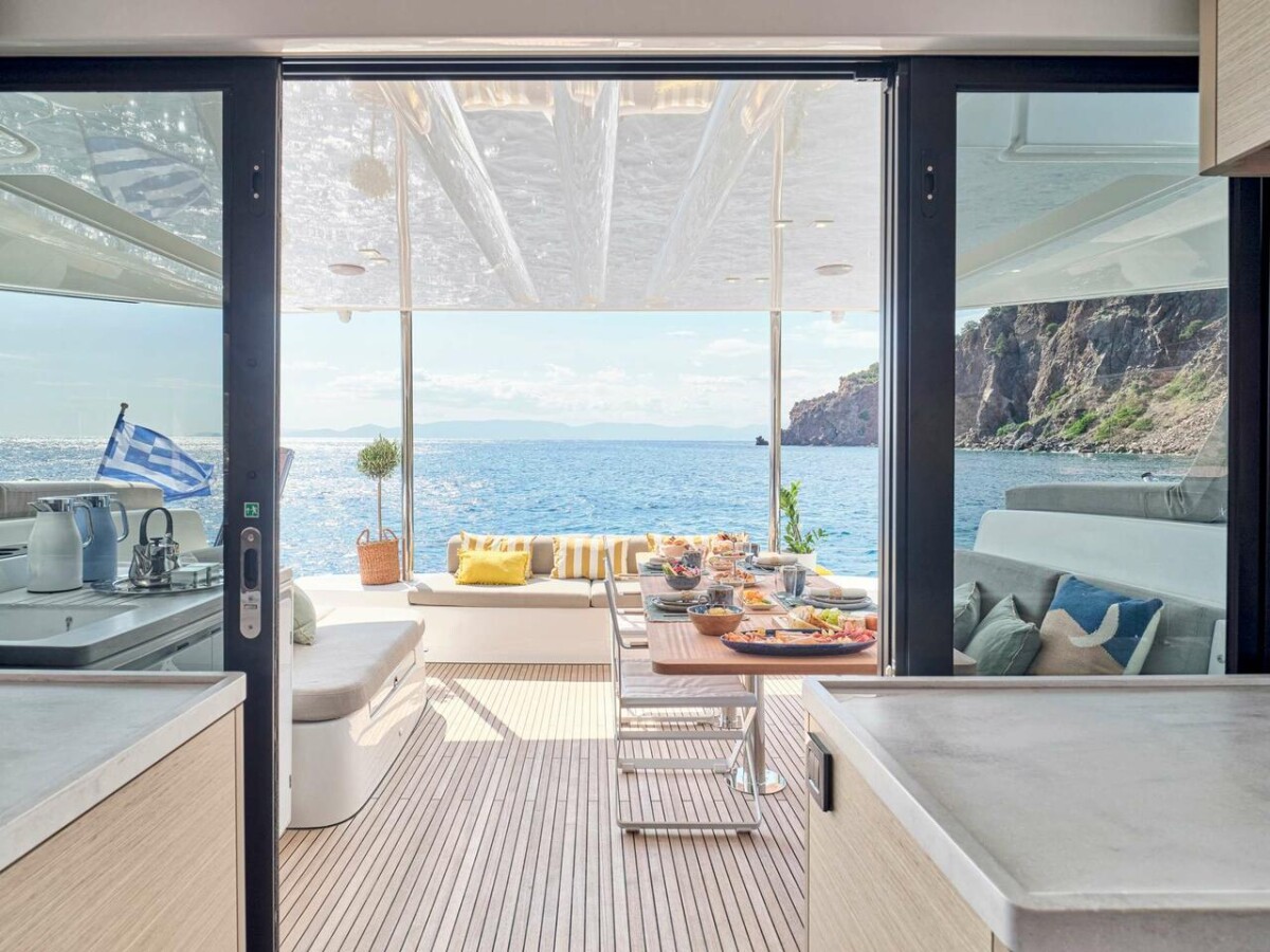 Lagoon 51 Athena Blu