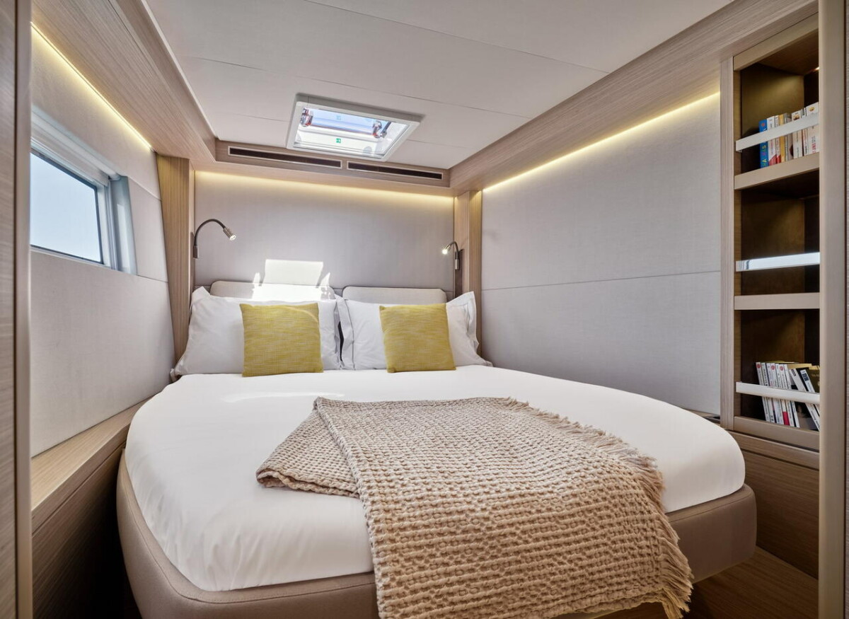 Lagoon 51 Athena Blu
