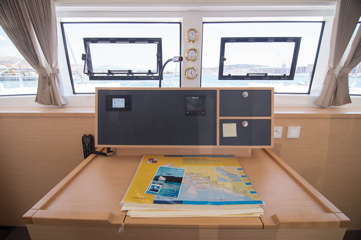 Lagoon 52 F Parlay 2  (ex Current Venture)
