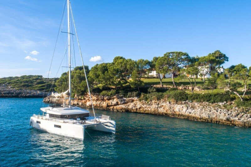 Lagoon 52 RHAPSODY