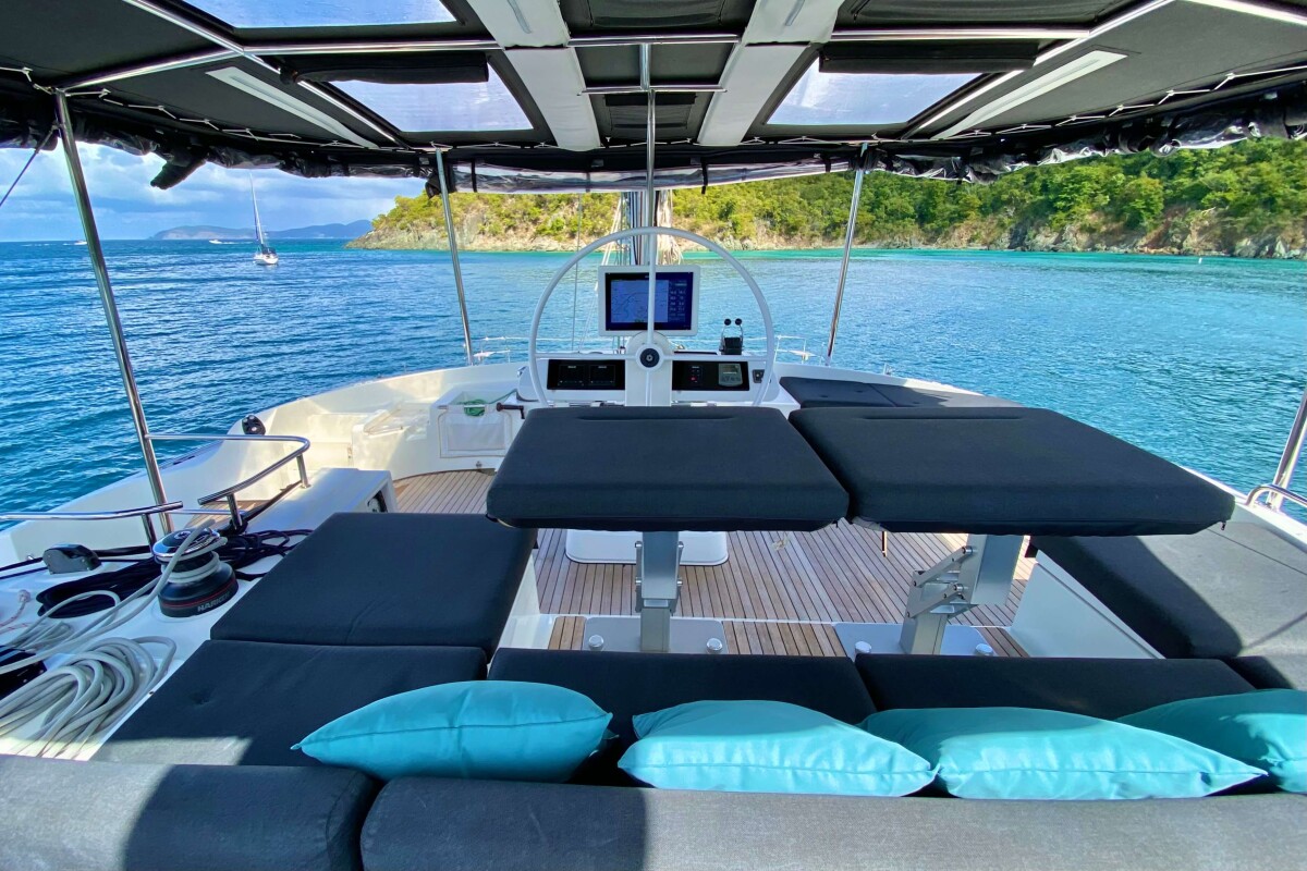 Lagoon 52 Ventana Al Mar