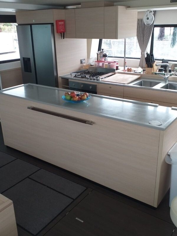 Lagoon 620 DREAM GUADELOUPE II 