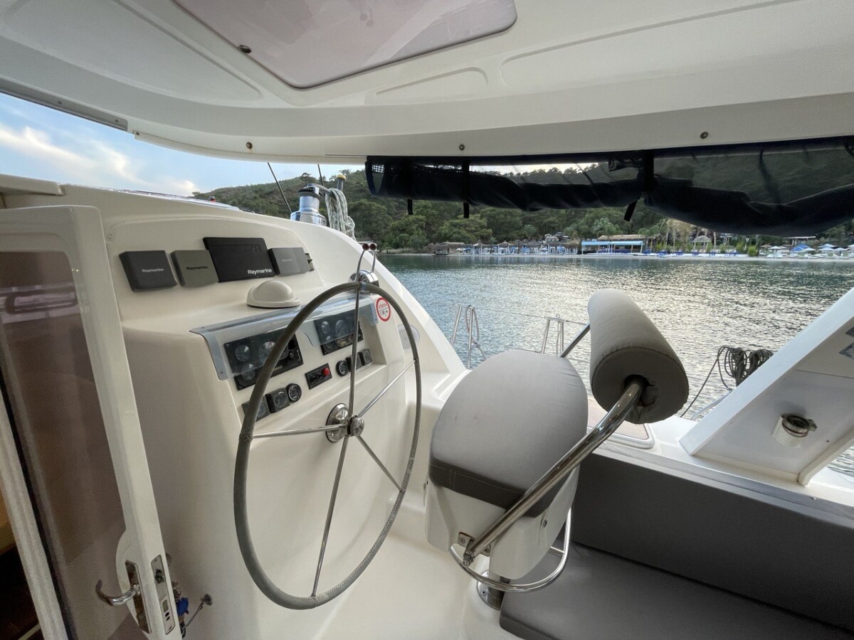 Leopard 4300 Emocean