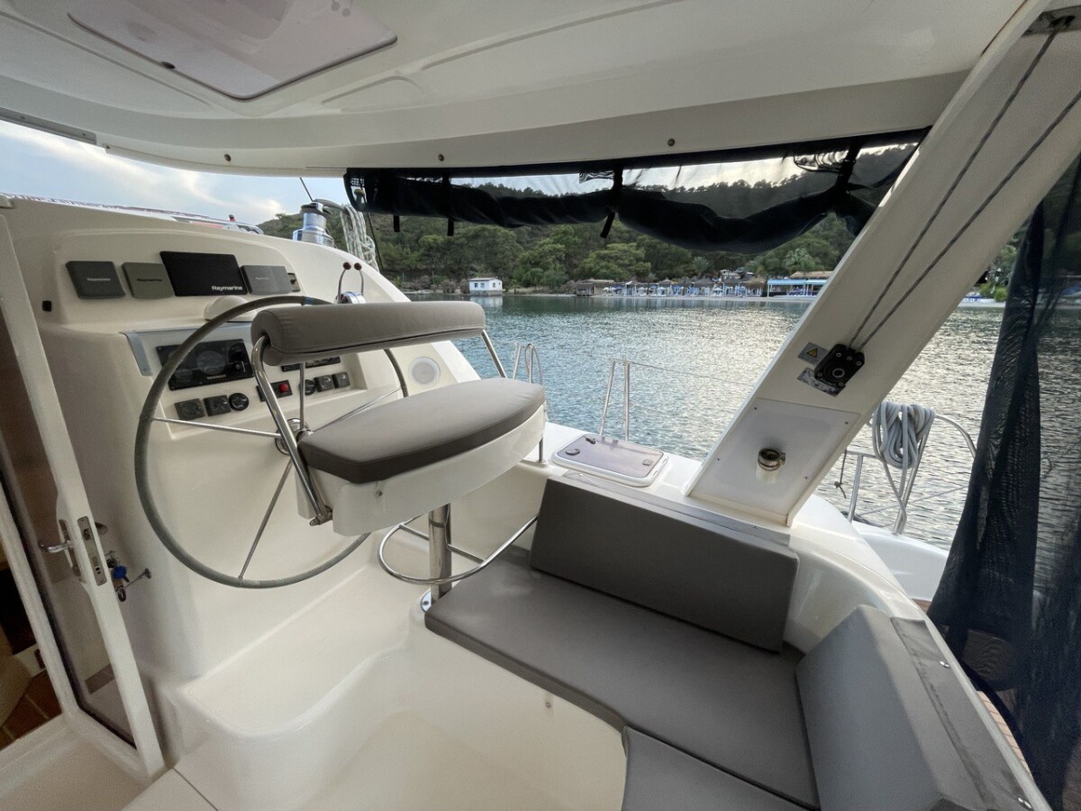 Leopard 4300 Emocean
