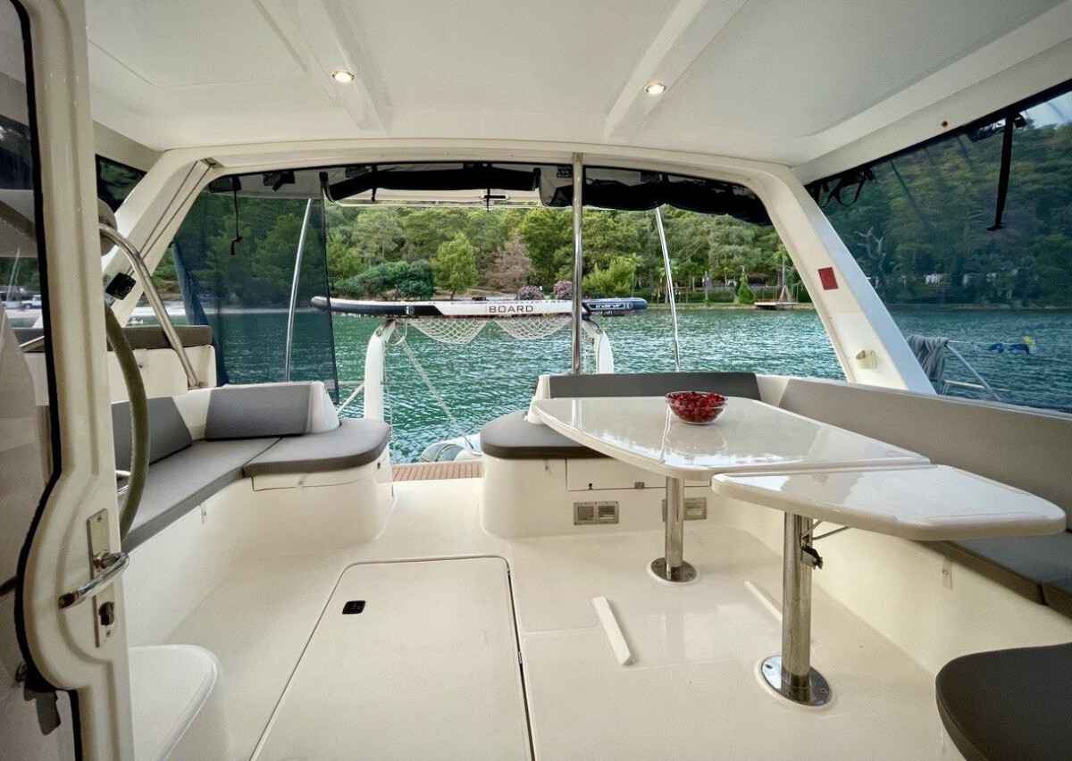 Leopard 4300 Emocean