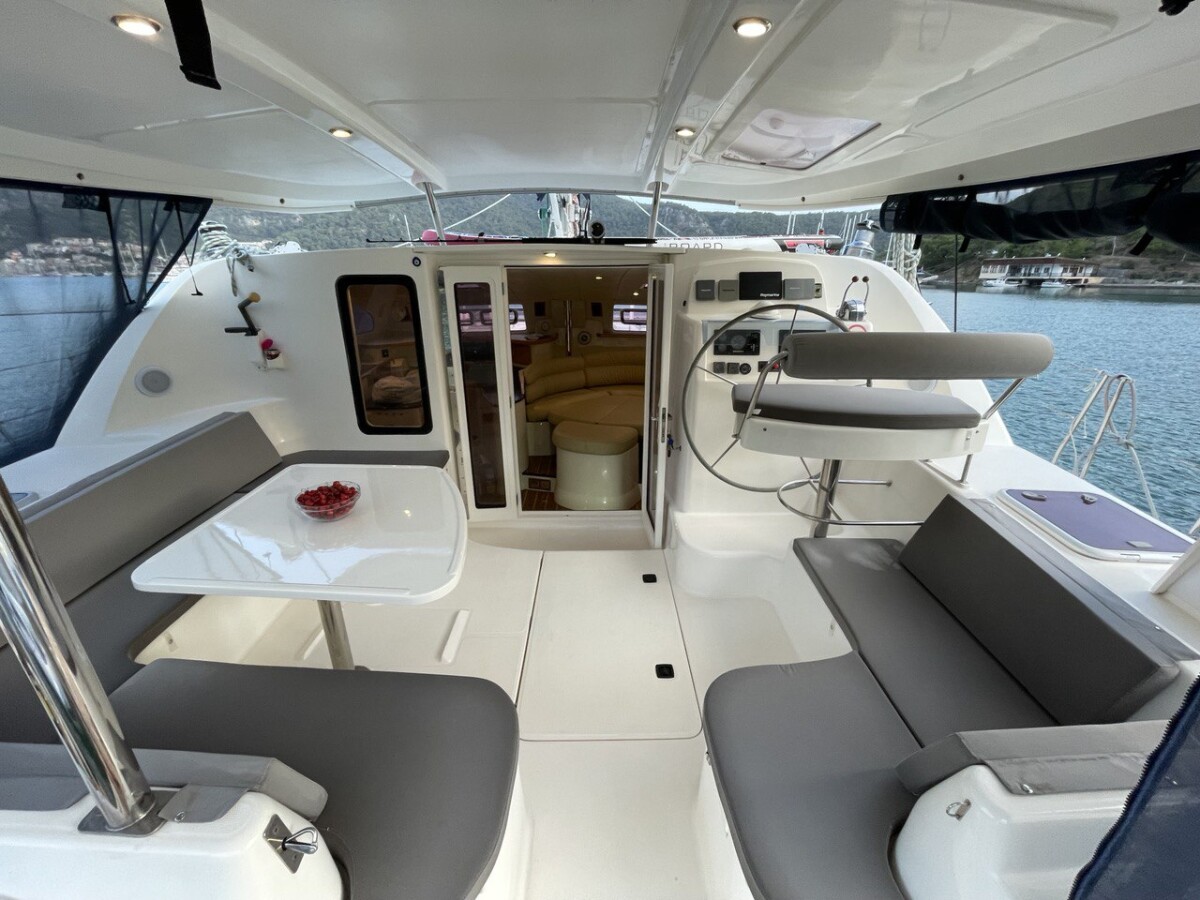 Leopard 4300 Emocean