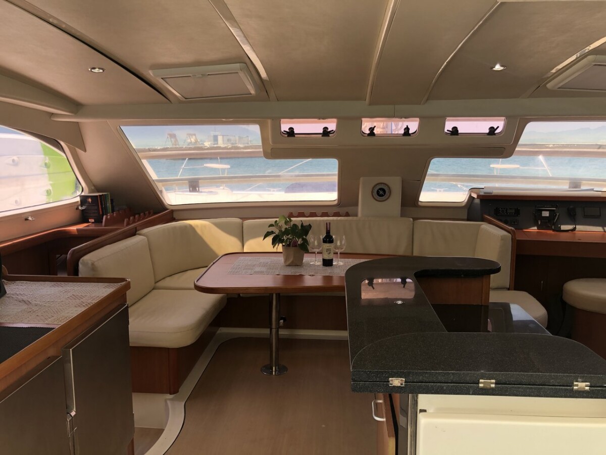 Leopard 46 