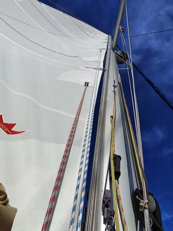 Lipari 41 Swing
